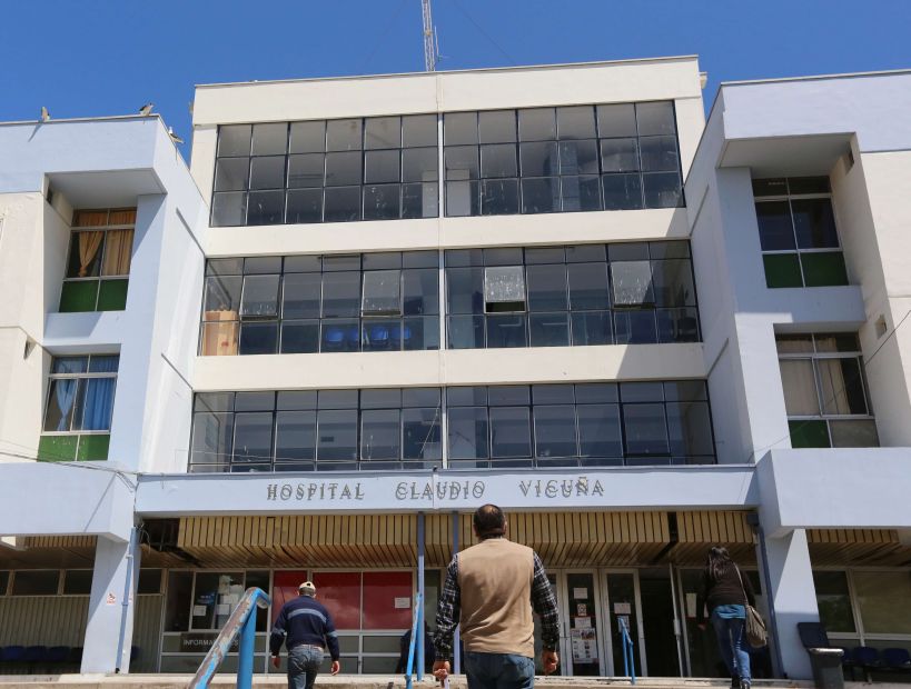 Trabajadores del hospital de San Antonio anuncian movilizaciones e insisten en pedir la renuncia de la directora