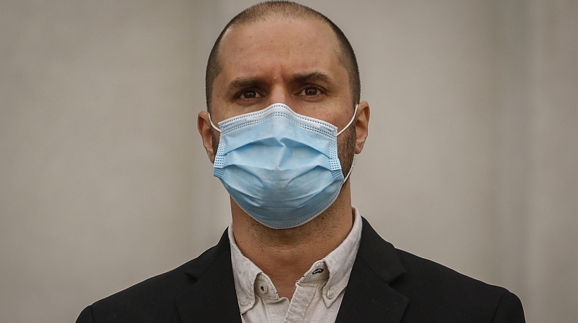 Bellolio se suma a Paris y plantea que pacientes Covid-19 no deberían votar en el plebiscito: "No vemos ninguna razón por la cual innovar"
