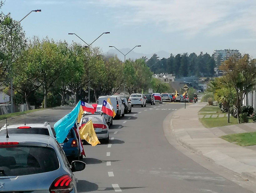 Caravana de veh culos recorri Conc n en marcha por el Rechazo