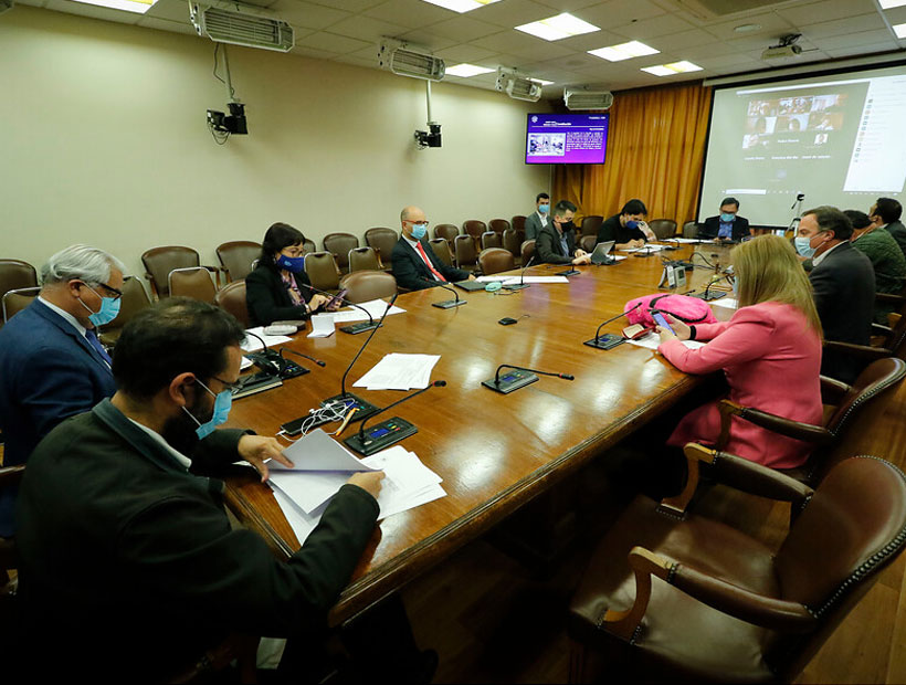Cámara aprobó retiro forzoso de fondos previsionales por deuda en pensiones de alimentos Cámara aprobó retiro forzoso de fondos previsionales por deuda en pensiones de alimentos