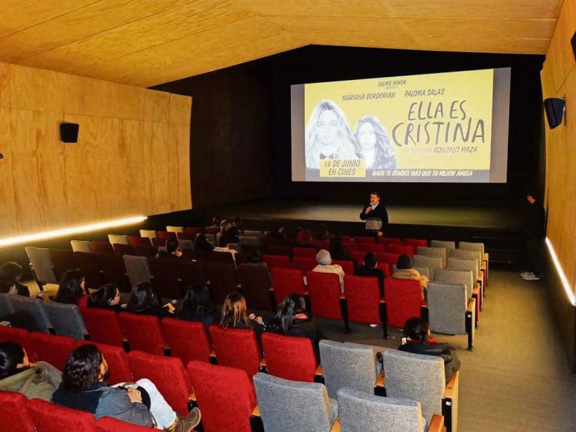EL CASTILLO AMBULANTE – Cine Club UACH