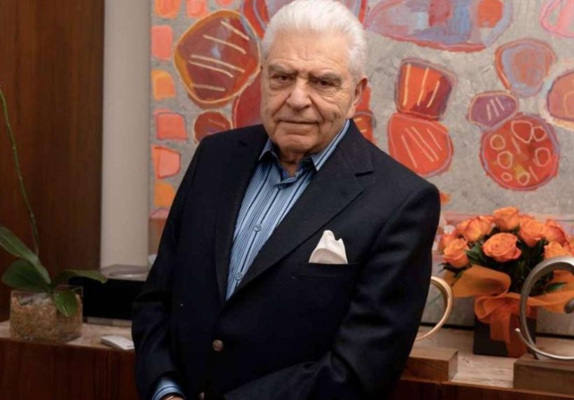 Mario Kreutzberger se inoculó contra el Covid-19: "La única solución para esto es ponerse la vacuna" Mario Kreutzberger se inoculó contra el Covid-19: "La única solución para esto es ponerse la vacuna"