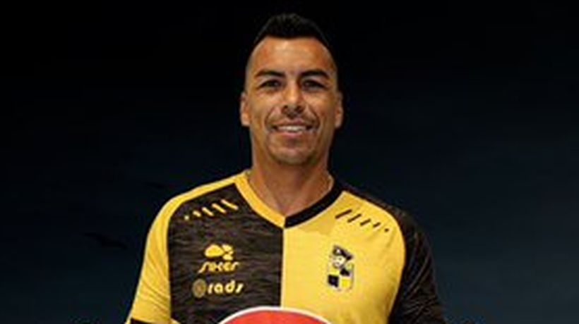 Coquimbo Unido anunció el fichaje de Esteban Paredes