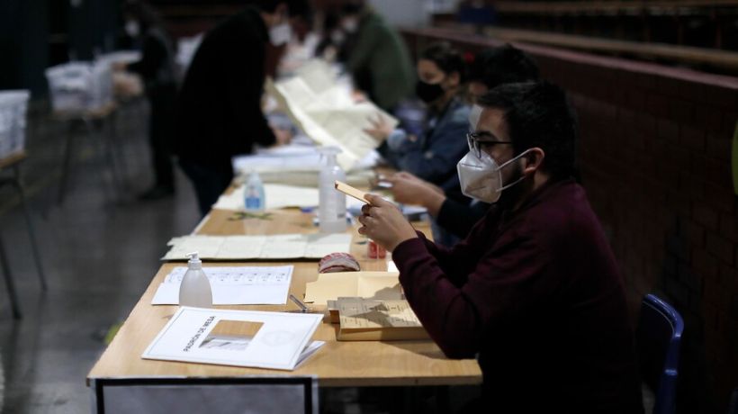 Servel informó que se instaló el 100% de las mesas a nivel nacional