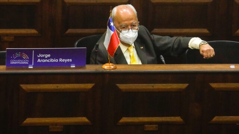 Comisión de DD.HH. de la convención decidió permanencia de Arancibia pero sin participar en subcomisión de Verdad Histórica Comisión de DD.HH. de la convención decidió permanencia de Arancibia pero sin participar en subcomisión de Verdad Histórica