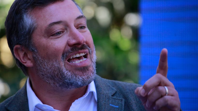 Sebastián Sichel por apoyos de diputados oficialistas a Kast: "Lo desdramatizo" Sebastián Sichel por apoyos de diputados oficialistas a Kast: "Lo desdramatizo"