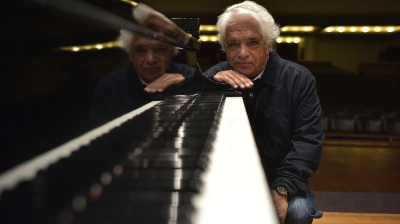 Pianista Roberto Bravo ofrece concierto en Temuco