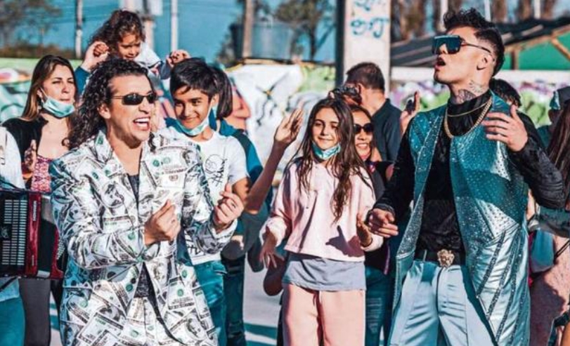 Leo Rey: "Me encanta el género urbano, pero estoy tratando de defender la cumbia y que se actualice un poco" Leo Rey: "Me encanta el género urbano, pero estoy tratando de defender la cumbia y que se actualice un poco"