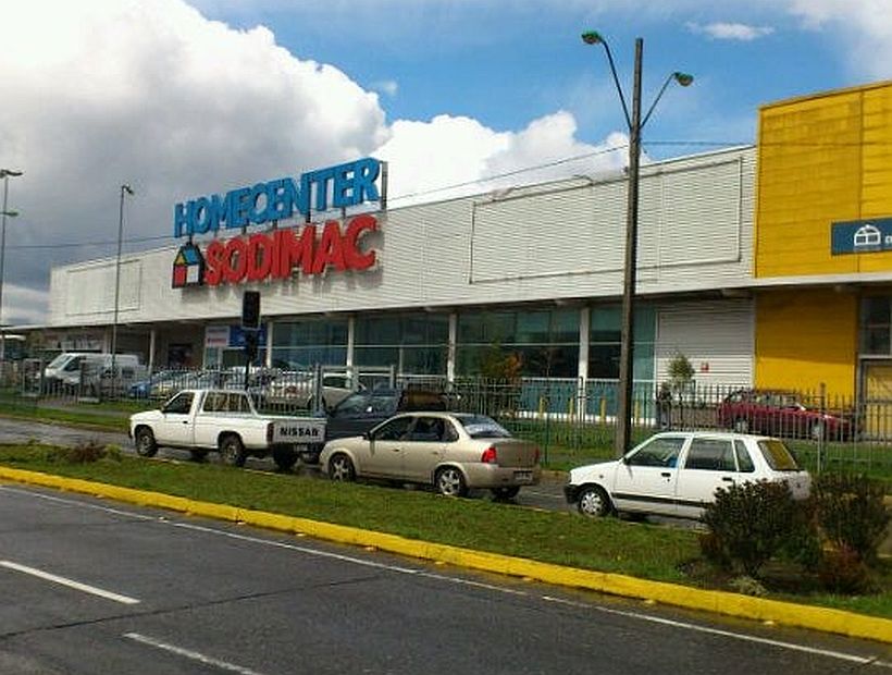 En avenida Presidente Ibáñez de Puerto Montt toman PCR este lunes