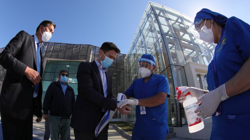 Entregan obras de nuevo Cesfam-SAR Lota Alto