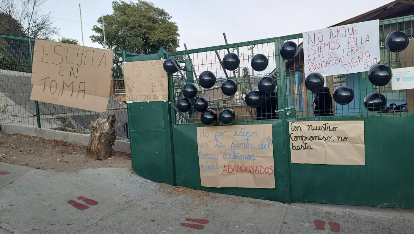 Continúa toma de escuela Eleuterio Ramírez: acusan falta de servicios básicos Continúa toma de escuela Eleuterio Ramírez: acusan falta de servicios básicos