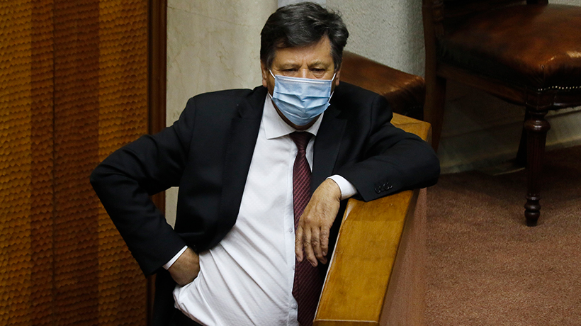 Senador Juan Castro por presidencia del Senado: “La UDI nos traicionó"