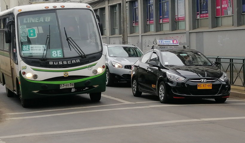 Diez de las 13 líneas de taxis colectivos del Gran Temuco ya subieron el pasaje: valor diurno aumentó de 600 a 700 pesos Diez de las 13 líneas de taxis colectivos del Gran Temuco ya subieron el pasaje: valor diurno aumentó de 600 a 700 pesos