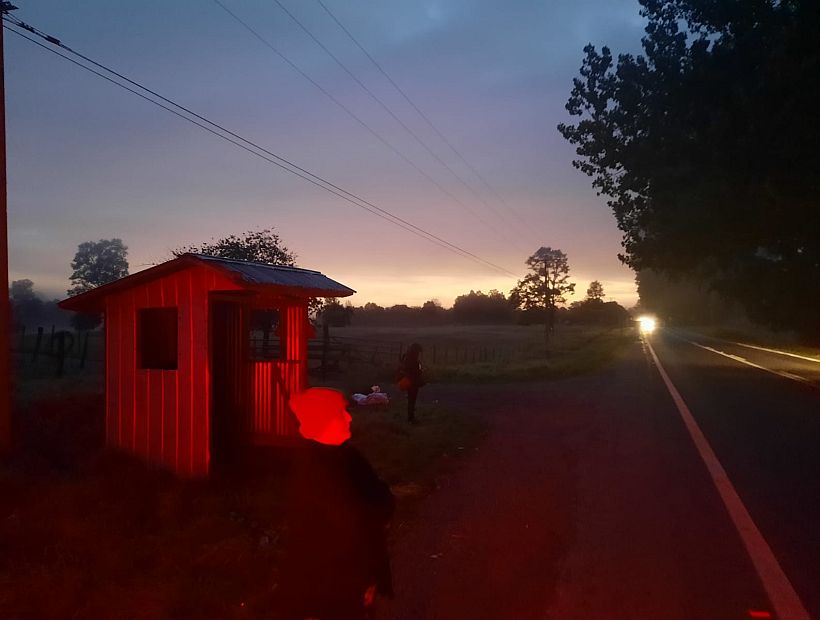 Habitantes del sector Cancura de Osorno se mantienen con luminarias apagadas desde hace un mes Habitantes del sector Cancura de Osorno se mantienen con luminarias apagadas desde hace un mes