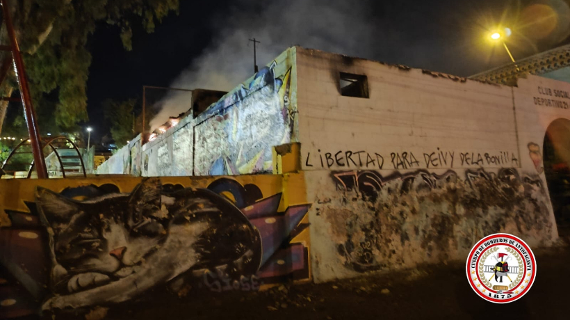 Incendio en casa abandonada dejó una pieza consumida por el fuego