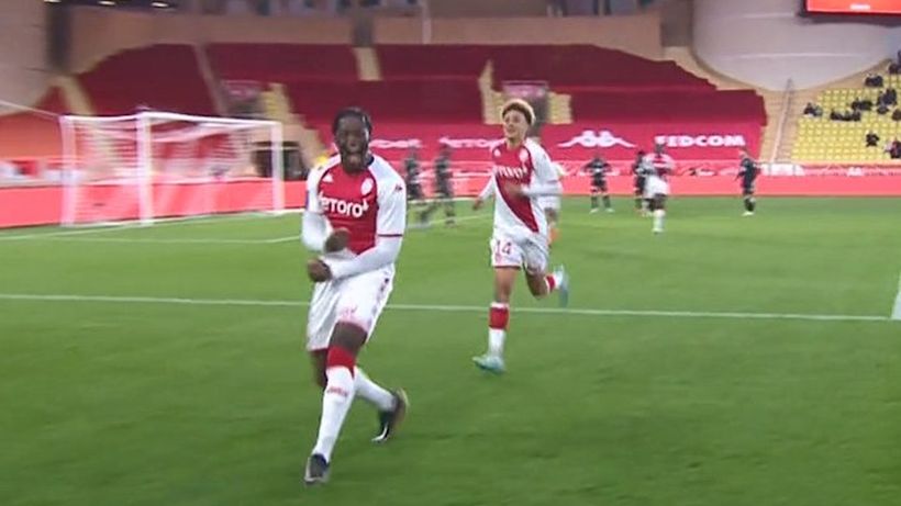 El Mónaco de Maripán aplastó por 7-1 al Ajaccio y trepó al cuarto lugar en la Ligue 1 El Mónaco de Maripán aplastó por 7-1 al Ajaccio y trepó al cuarto lugar en la Ligue 1