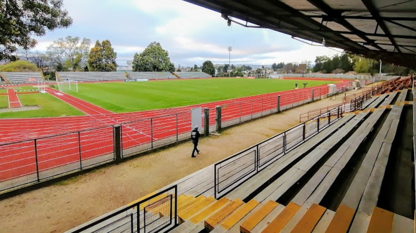 Municipalidad de Valdivia revertirá ordenanza que contemplaba cobros por usar pista atlética