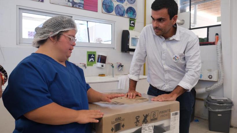 Lavandería de Concepción que da trabajo a jóvenes con Síndrome de Down recibió recursos tras robo