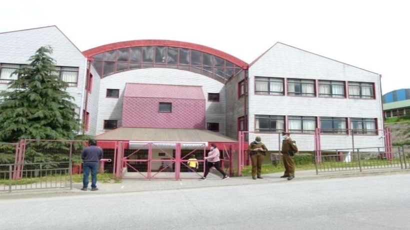 Mejorarán instalaciones del Liceo Francisco Coloane de Castro: inversión alcanza los $165 millones