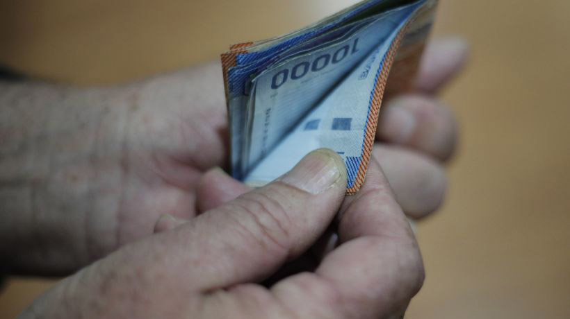 Inician pago del Aporte Familiar Permanente 2023 en la región de Los Lagos