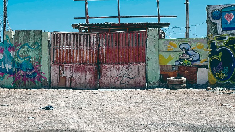 Denuncian maltrato animal y fiestas clandestinas en exrecinto ‘La Gruta’ de Antofagasta