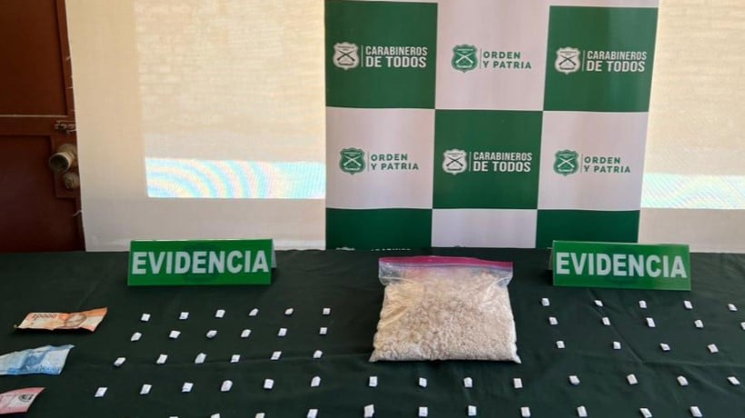 Carabineros Del Os Uble Incaut Cerca De Mil Dosis De Pasta Base Y