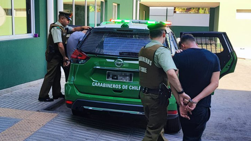 San Felipe: detienen a tres sujetos que participaron en robo a una sucursal de Wom San Felipe: detienen a tres sujetos que participaron en robo a una sucursal de Wom