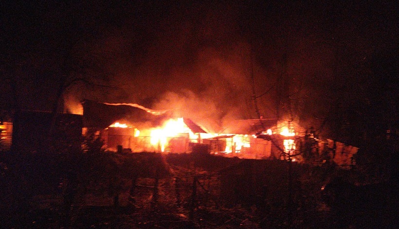 Ataque incendiario reduce a cenizas una capilla en Ruta Curacautín-Victoria