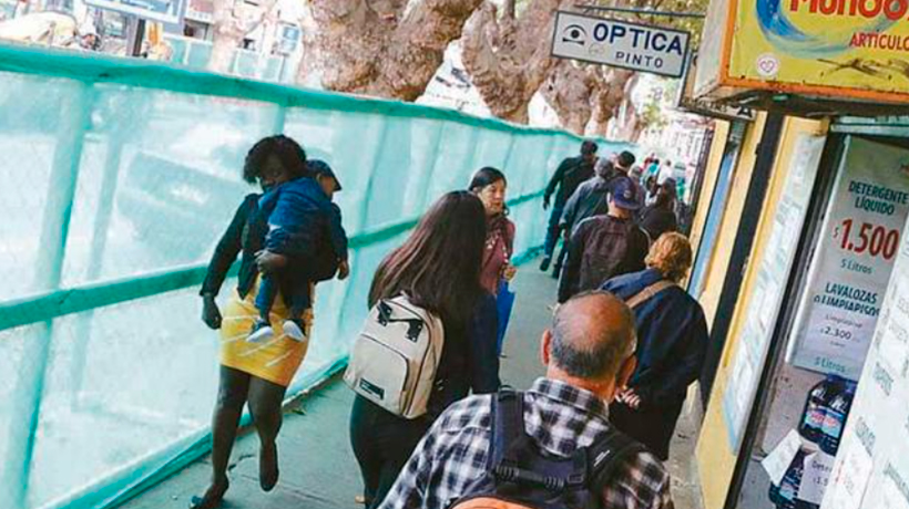 Obras en calle Blanco de Quilpué iniciaron con un robo y motos circulando por la vereda