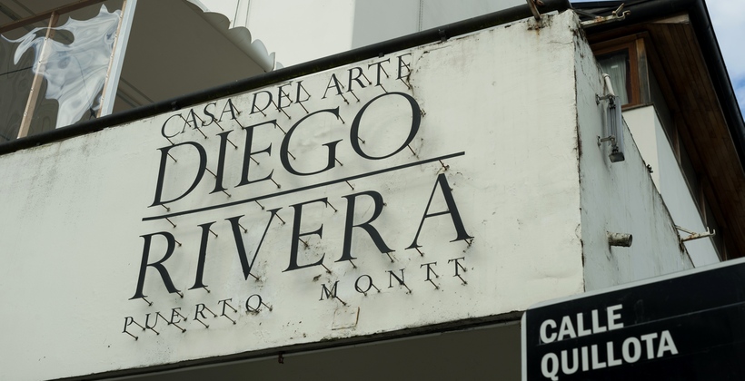 Banda tributo a Bloque Depresivo se presentará mañana en el Teatro Diego Rivera de Puerto Montt