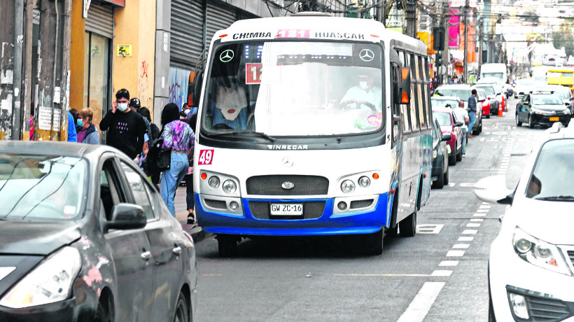 Dirigentes del Transantofagasta analizan restringir servicio por agresiones a conductores