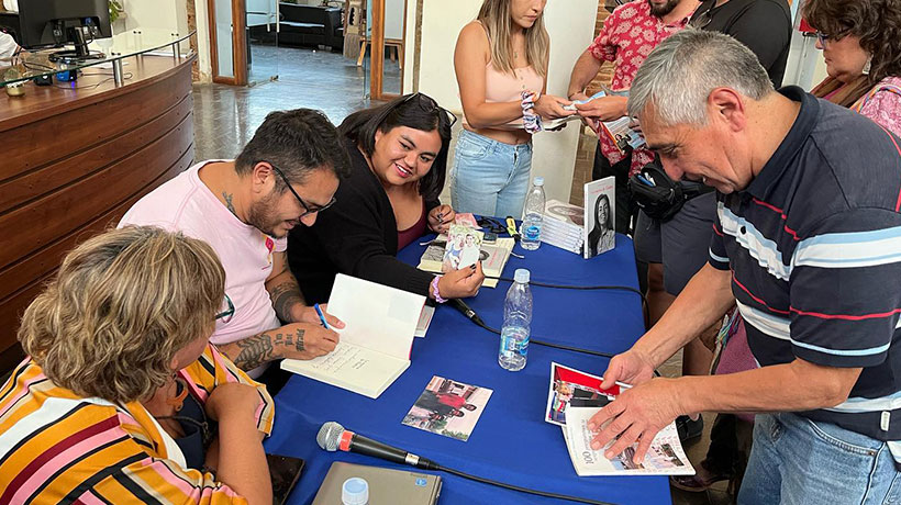 Lanzan biografía de Gladys Marín en Centro Cultural de Quillota