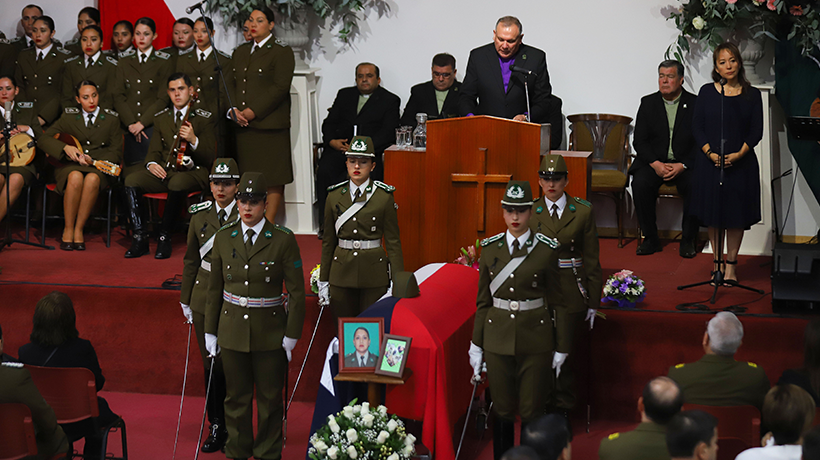 General Yáñez otorga ascenso póstumo a carabinera asesinada en Quilpué