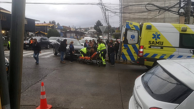 Atropellaron a mujer en paso de cebra de calle Urmeneta de Puerto Montt
