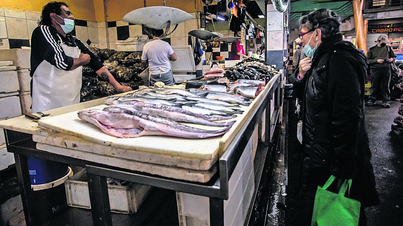 Semana Santa: Sernapesca llama a adquirir pescados y mariscos en locales establecidos de la región de Los Lagos