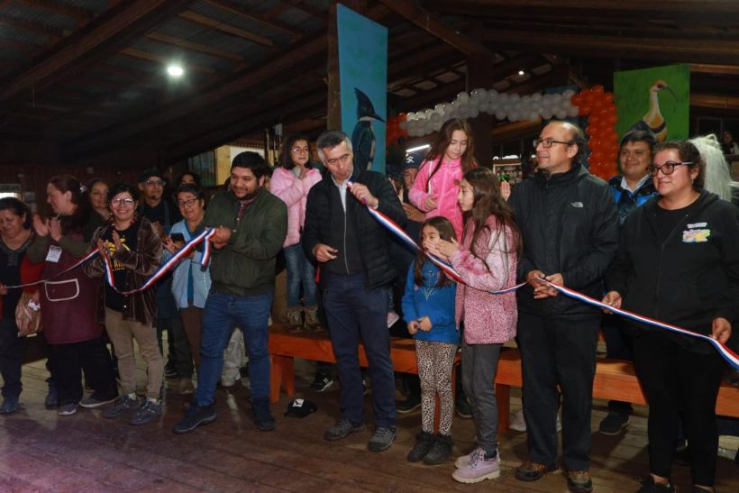 La segunda versión de la Fiesta del Chocolate y Frutos del Bosque ya comenzó en Panguipulli