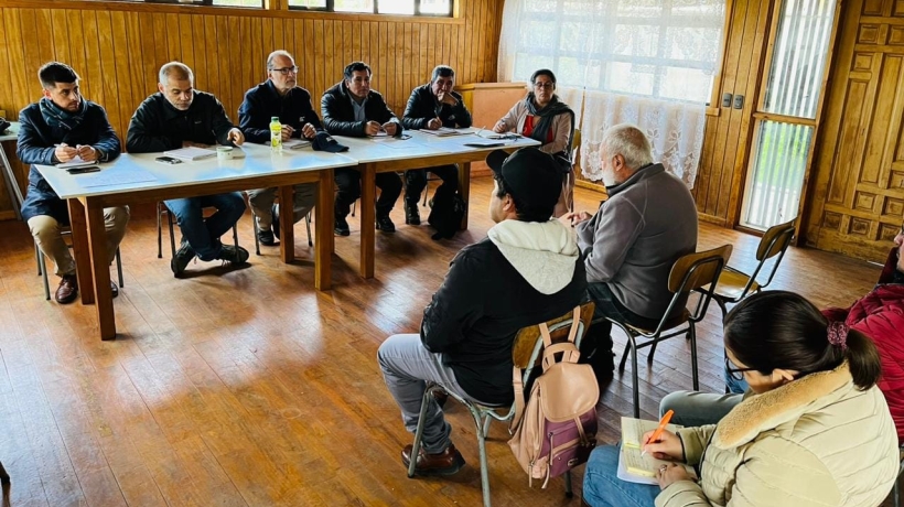 Vecinos de Los Muermos exponen reclamos por cortes de energía y bajas de voltaje