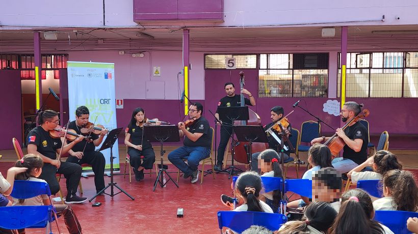 Orquesta Regional de Tarapacá impulsa creación de nueva agrupación musical en Escuela Básica Francisco Forgione