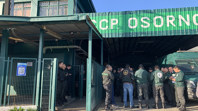Anuncian mejoras a la cárcel de Osorno e incorporación de cuatro funcionarios tras movilización de gendarmes