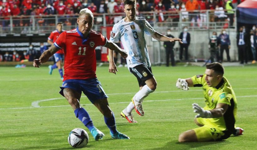 Emiliano “Dibu” Martínez: “Acepto la sanción de la FIFA y pido disculpas si ofendí a alguien”