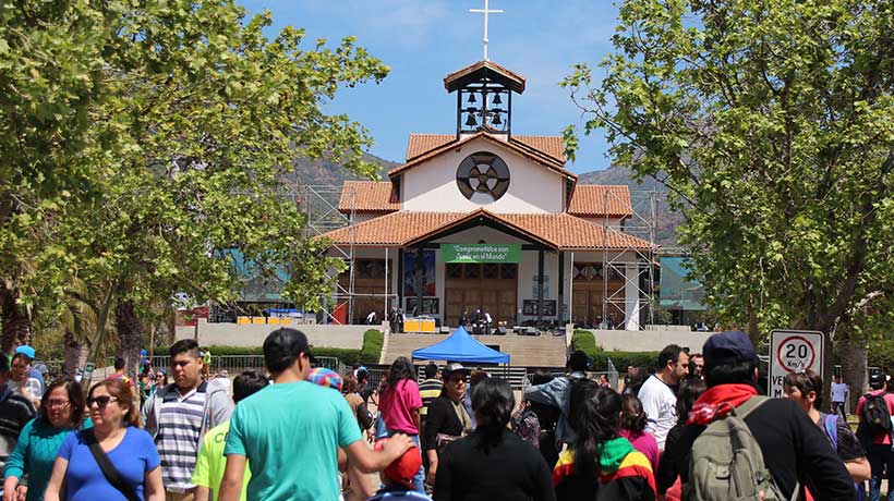 PDI dispone servicio especial por peregrinación juvenil al santuario de Santa Teresa de Los Andes