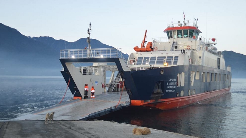 Millonaria deuda estaría poniendo en riesgo continuidad del transporte marítimo en Hualaihué