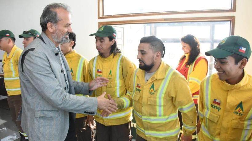 Con drones reforzarán lucha contra incendios forestales en Los Lagos