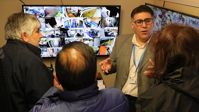 Refuerzan seguridad en los cesfam de Puerto Montt con instalación de cámaras