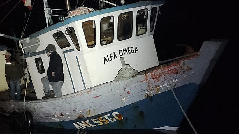 Armada se despliega por emergencias marítimas en áreas de Ancud y Quellón Armada se despliega por emergencias marítimas en áreas de Ancud y Quellón