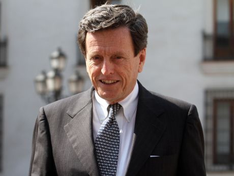 Carlos Larraín y críticas de Golborne a Allamand por ...