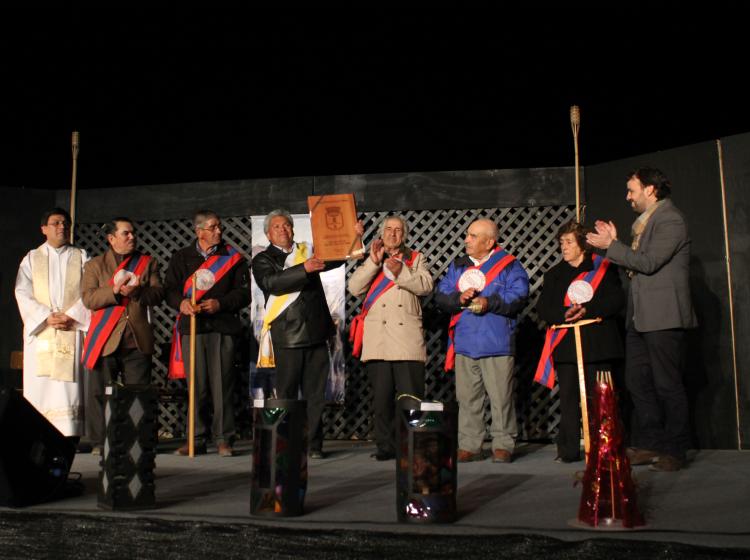 Calbuco vivió con alegría una nueva Fiesta de las Luminarias soychile.cl
