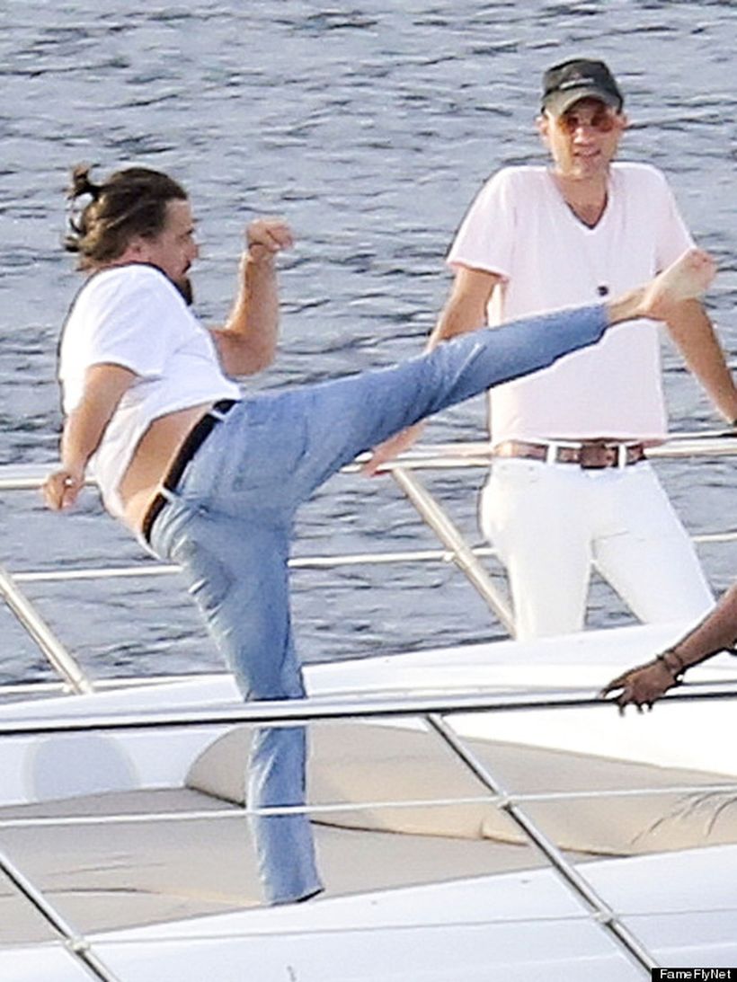 Ya vieron a Leo DiCaprio gordo, ahora véanlo haciendo karate en un yate ...