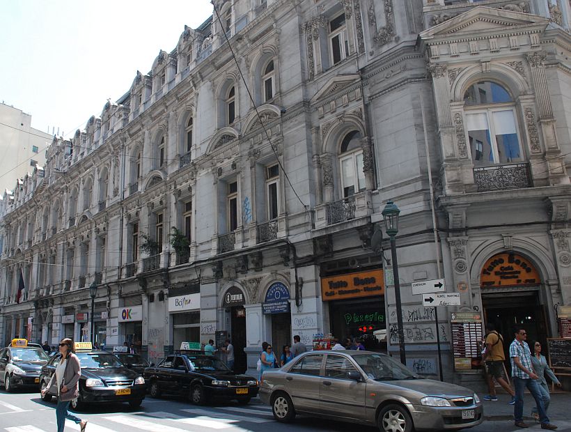 Municipalidad de Valparaíso busca reciclar el edificio del