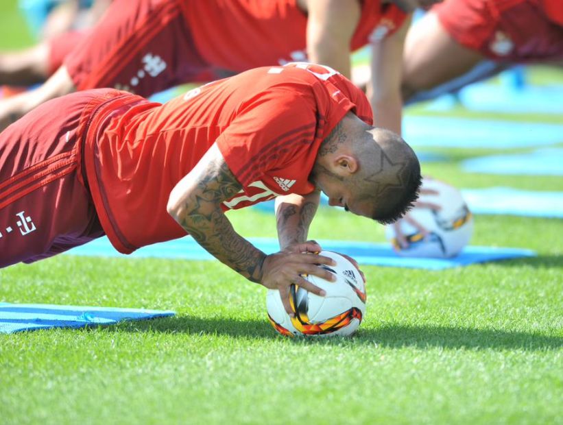 Vidal ya entrena pensando en la Supercopa alemana ...